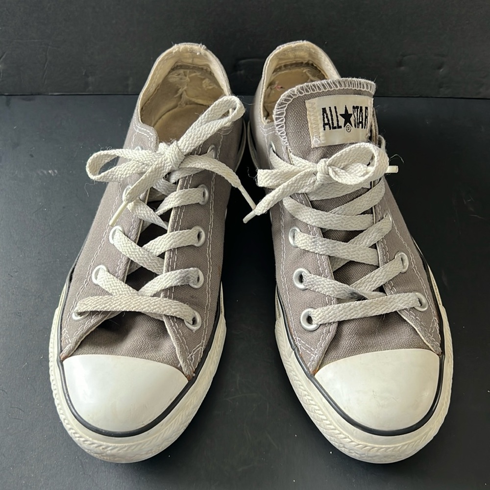 Gray Converse